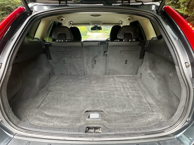 2025 Volvo Xc60