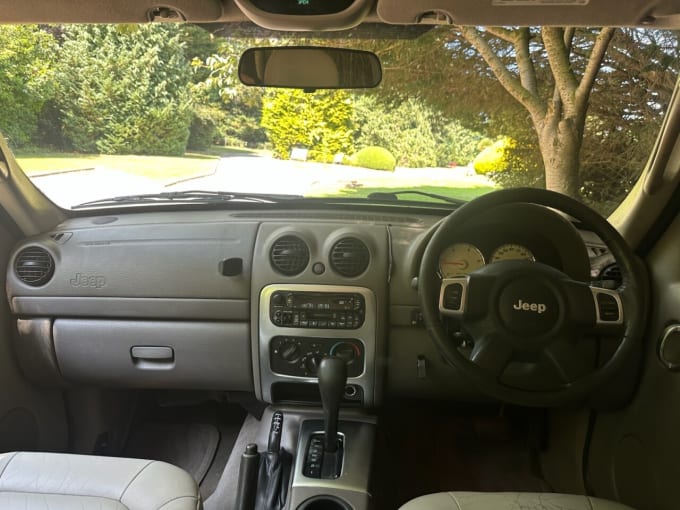 2025 Jeep Cherokee