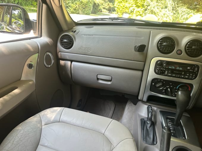 2025 Jeep Cherokee