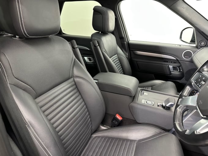 2025 Land Rover Discovery