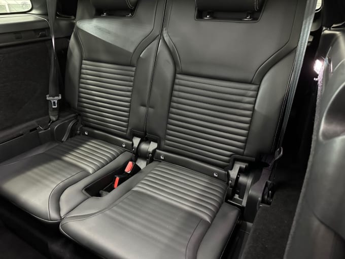 2025 Land Rover Discovery