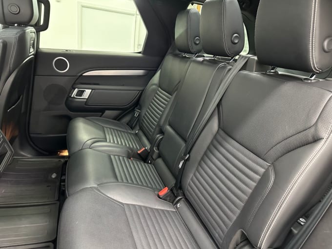 2025 Land Rover Discovery
