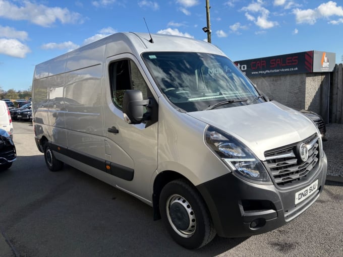 2025 Vauxhall Movano