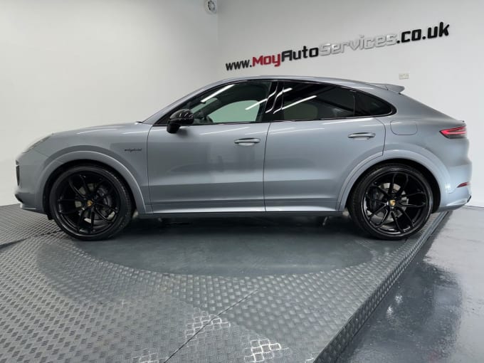 2025 Porsche Cayenne