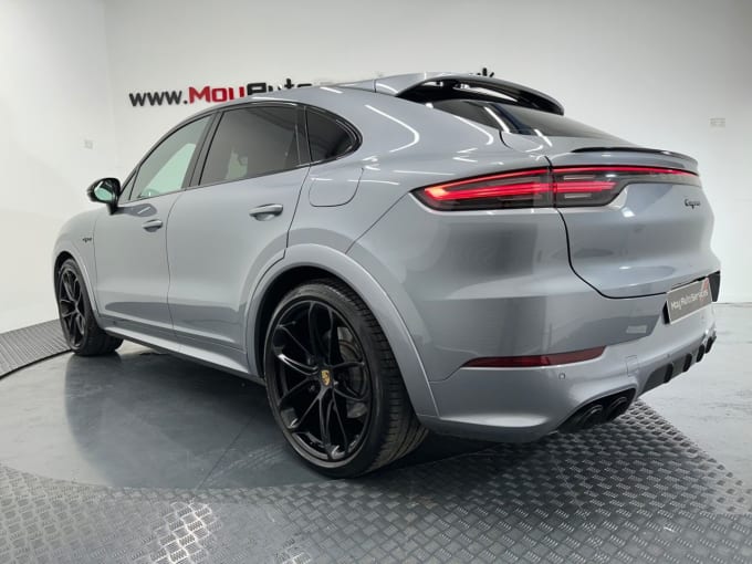 2025 Porsche Cayenne