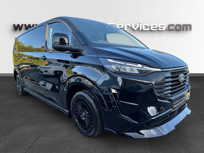 2025 Ford Transit Custom