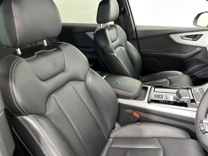 2025 Audi Q7