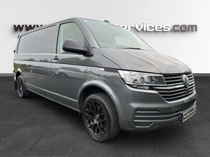 2025 Volkswagen Transporter