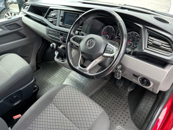 2025 Volkswagen Transporter Shuttle