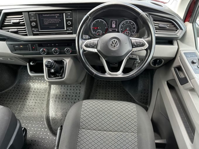 2025 Volkswagen Transporter Shuttle