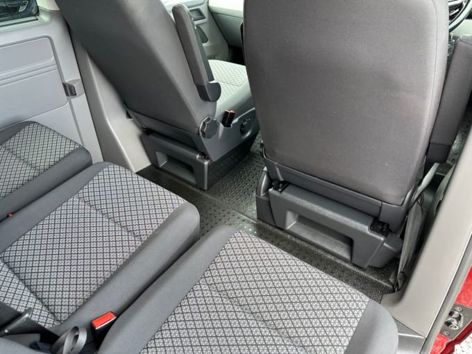 2025 Volkswagen Transporter Shuttle