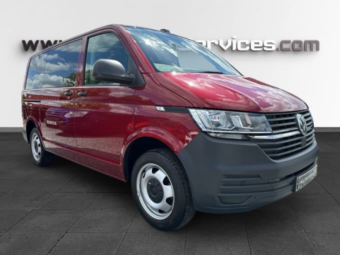 2025 Volkswagen Transporter Shuttle