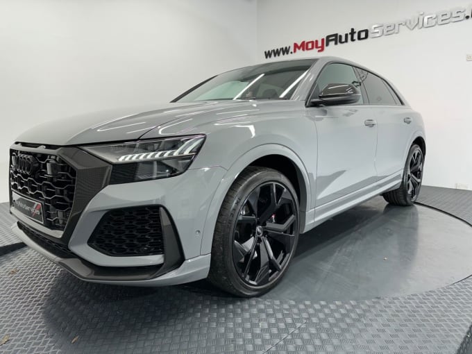 2025 Audi Rsq8