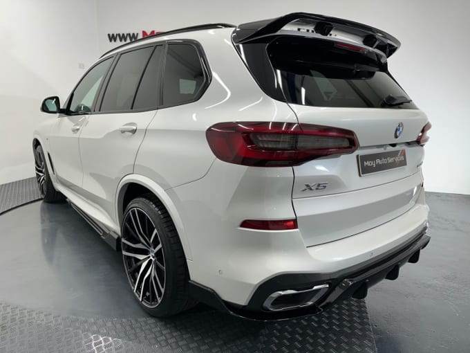 2025 BMW X5