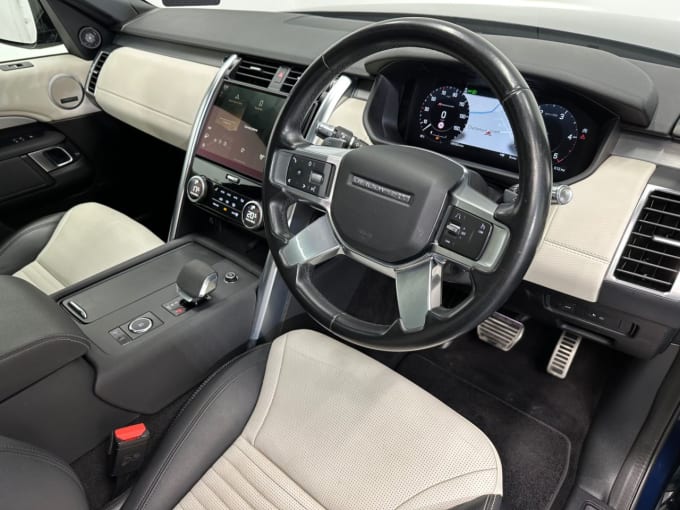 2025 Land Rover Discovery