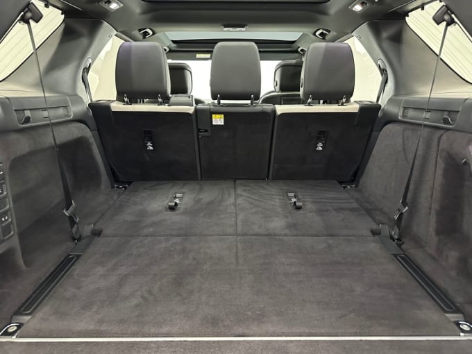 2025 Land Rover Discovery