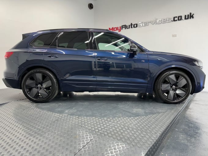 2025 Volkswagen Touareg