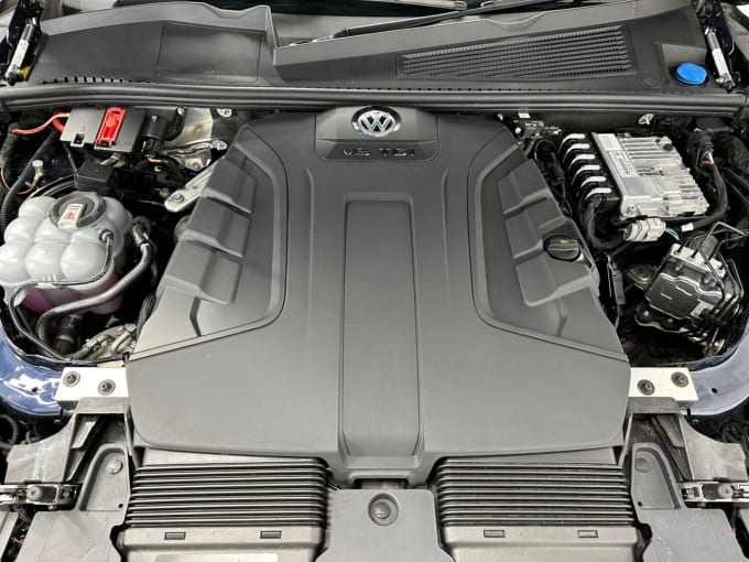 2025 Volkswagen Touareg