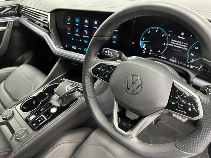 2025 Volkswagen Touareg
