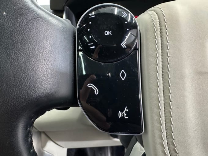 2025 Land Rover Range Rover