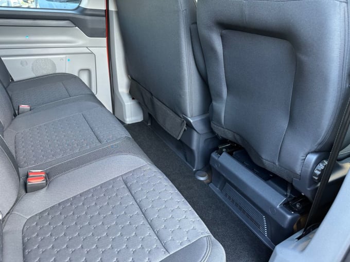 2024 Ford Transit Custom