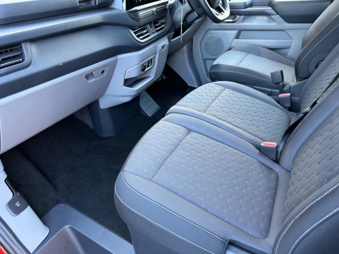 2024 Ford Transit Custom
