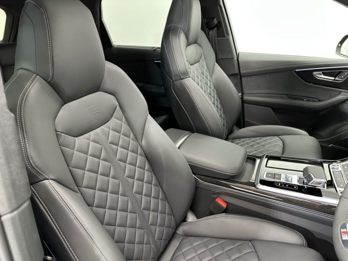 2025 Audi Q7