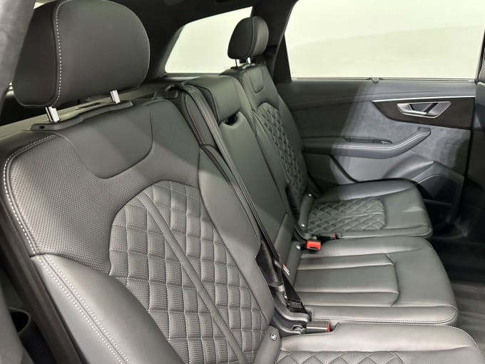 2025 Audi Q7