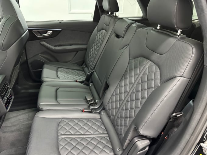 2025 Audi Q7