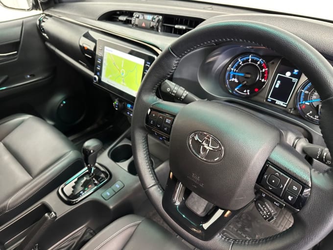 2025 Toyota Hi-lux