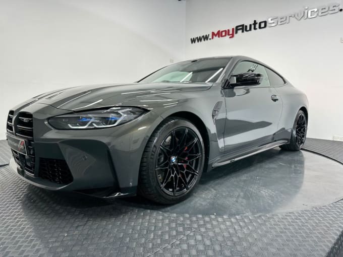 2025 BMW M4