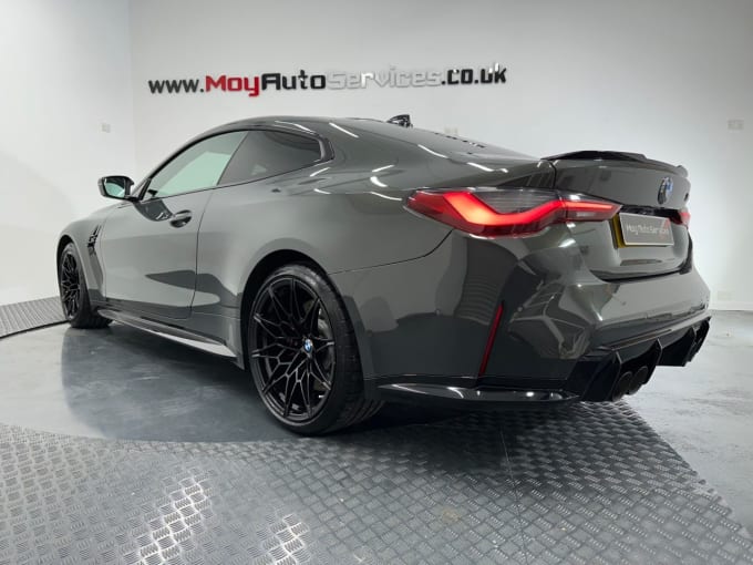 2025 BMW M4