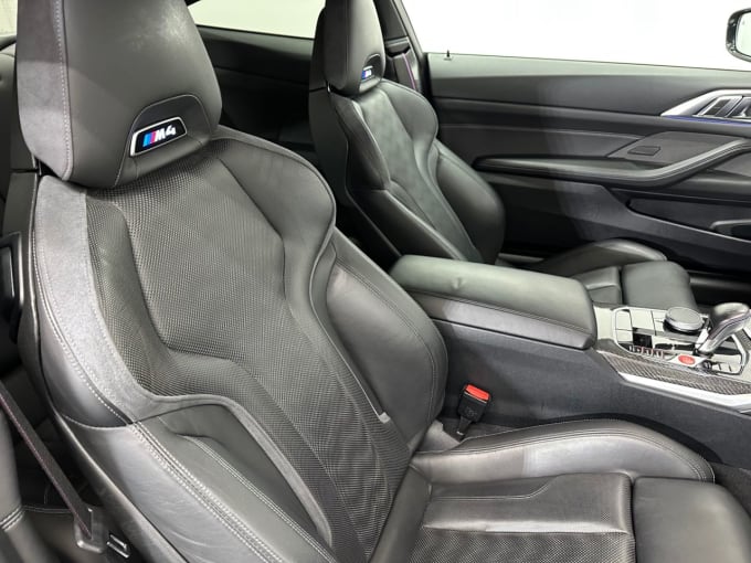 2025 BMW M4