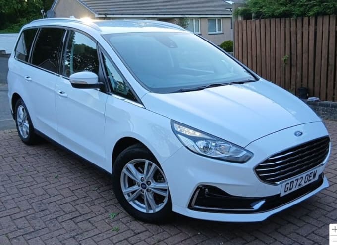 2025 Ford Galaxy