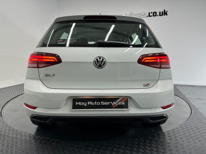 2025 Volkswagen Golf