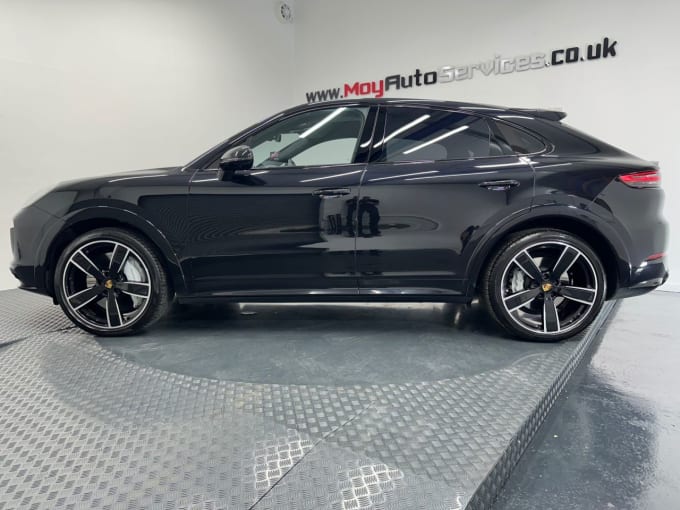 2025 Porsche Cayenne