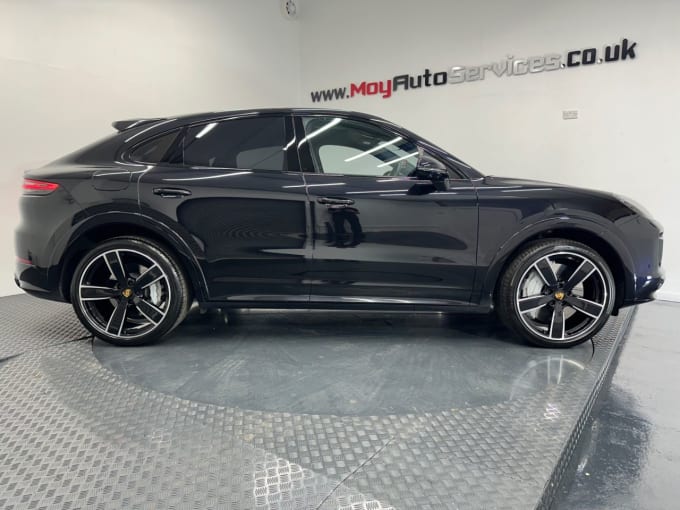 2025 Porsche Cayenne