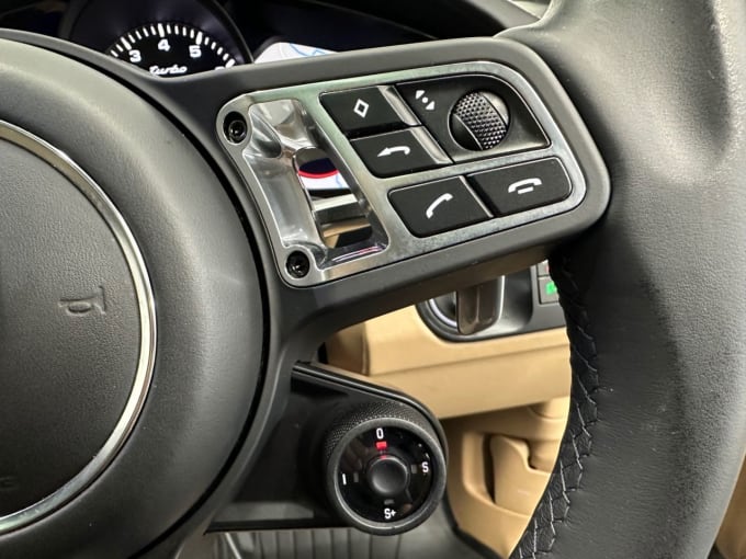 2025 Porsche Cayenne