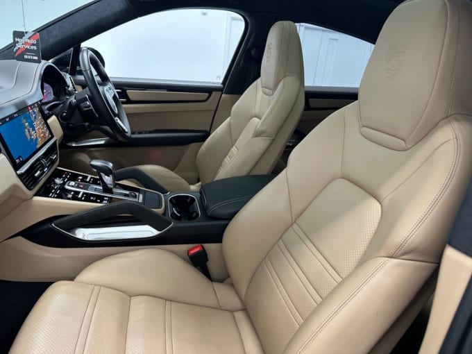 2025 Porsche Cayenne