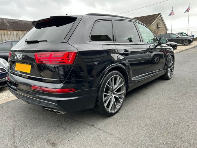 2025 Audi Sq7