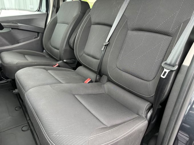 2025 Renault Trafic