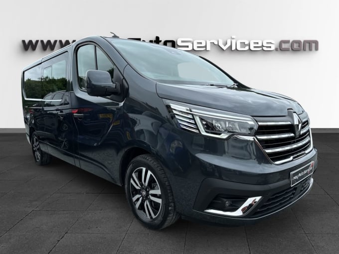 2025 Renault Trafic