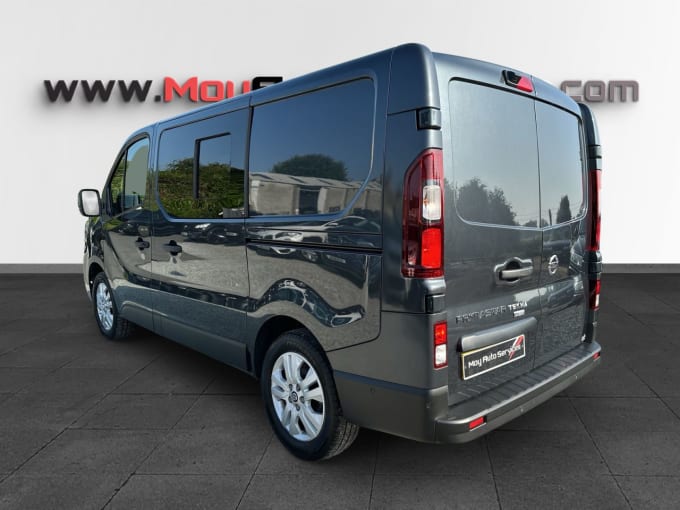 2025 Nissan Primastar