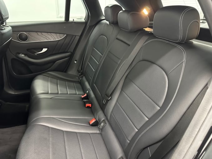 2025 Mercedes-benz Glc