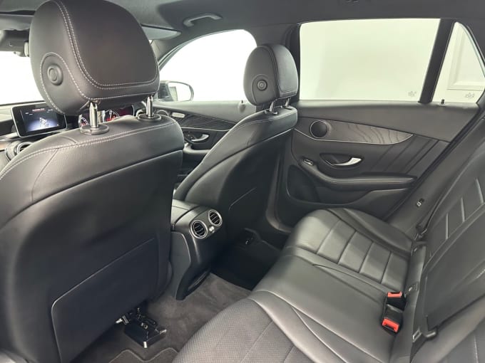 2025 Mercedes-benz Glc