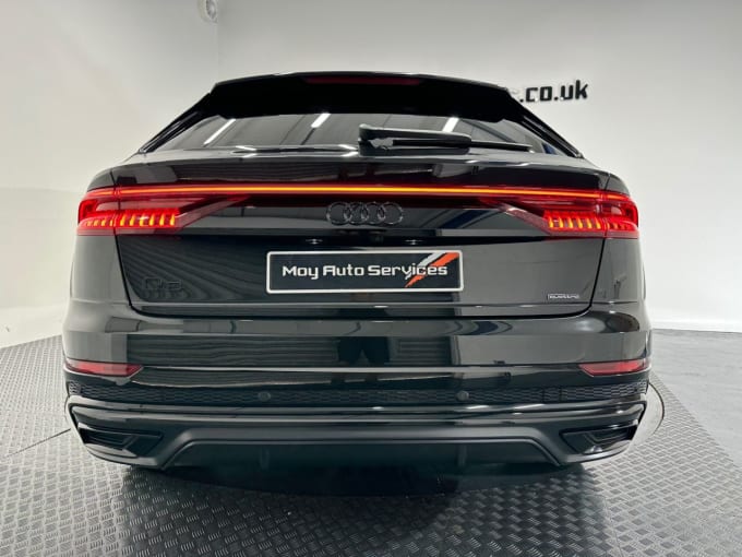 2025 Audi Q8