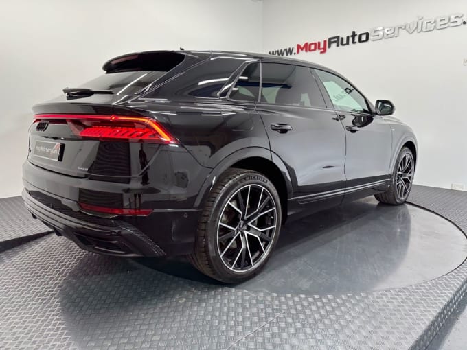 2025 Audi Q8