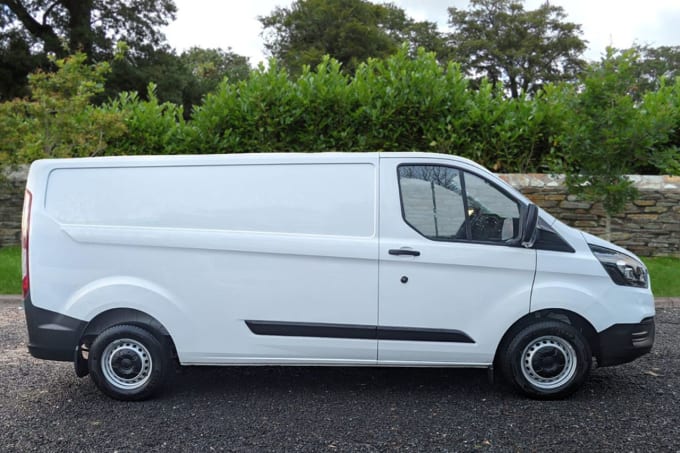 2022 Ford Transit Custom