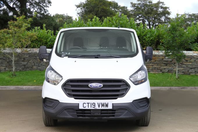 2024 Ford Transit Custom