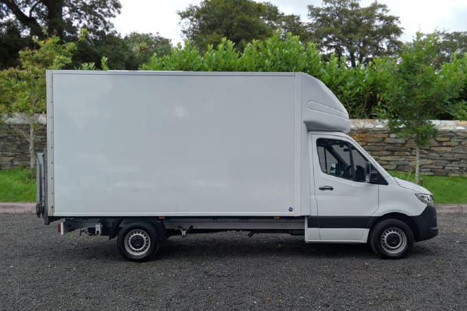 2024 Mercedes-benz Sprinter